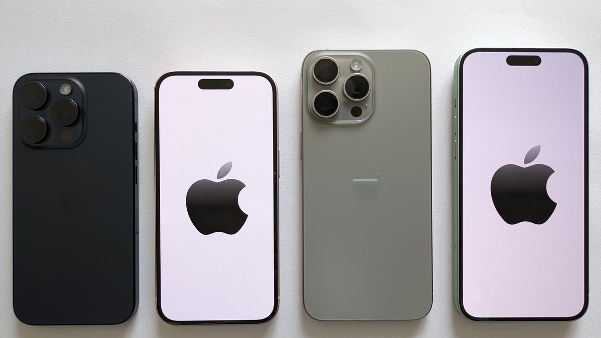 Quatro iPhones lado a lado sobre fundo branco, dois de costas e dois com a maçã da Apple na tela