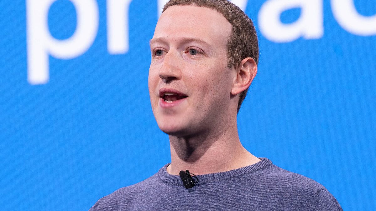 Mark Zuckerberg, presidente-executivo da empresa dona do WhatsApp, apresenta novidades de privacidade na conferência F8 de 2019